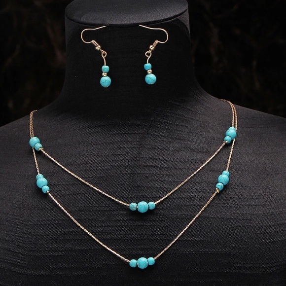 Jewelry - Necklace Set